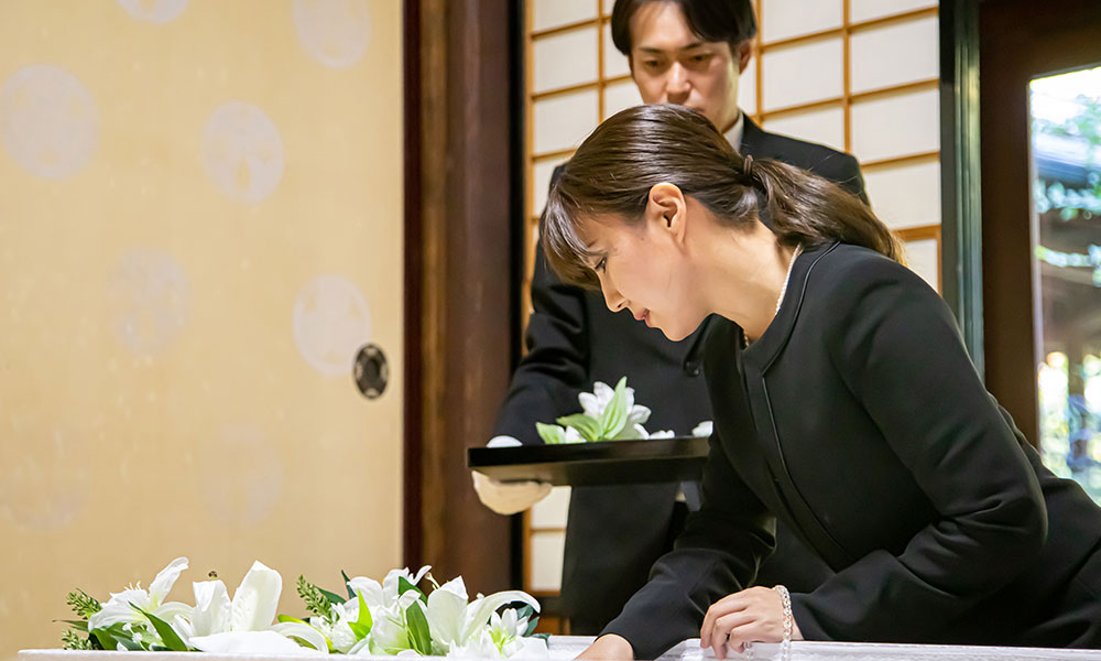 禮儀師在做什麼